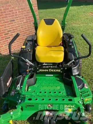 John Deere Z920M 零迴轉割草機