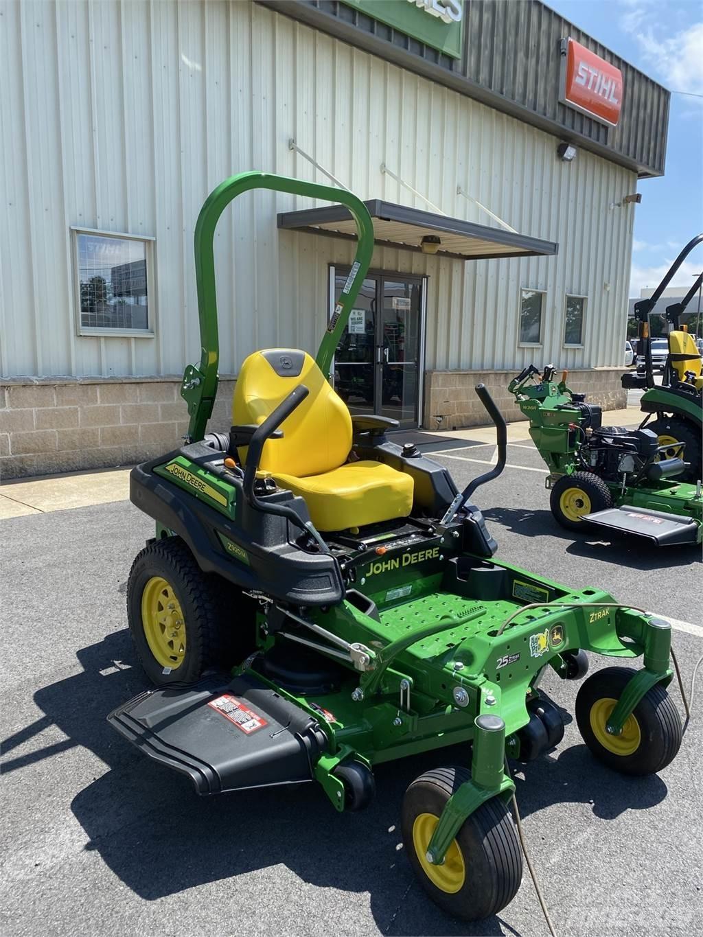 John Deere Z920M 零迴轉割草機