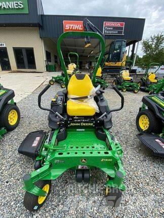 John Deere Z920M 零迴轉割草機