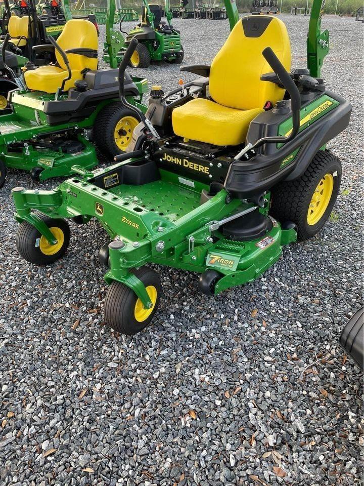 John Deere Z920M 零迴轉割草機