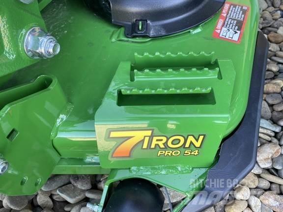 John Deere Z920M 零迴轉割草機