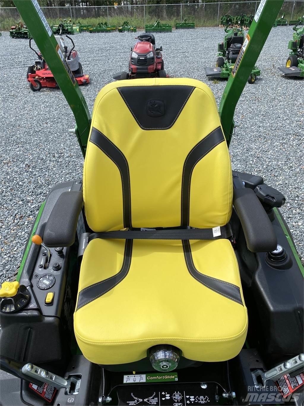 John Deere Z920M 零迴轉割草機