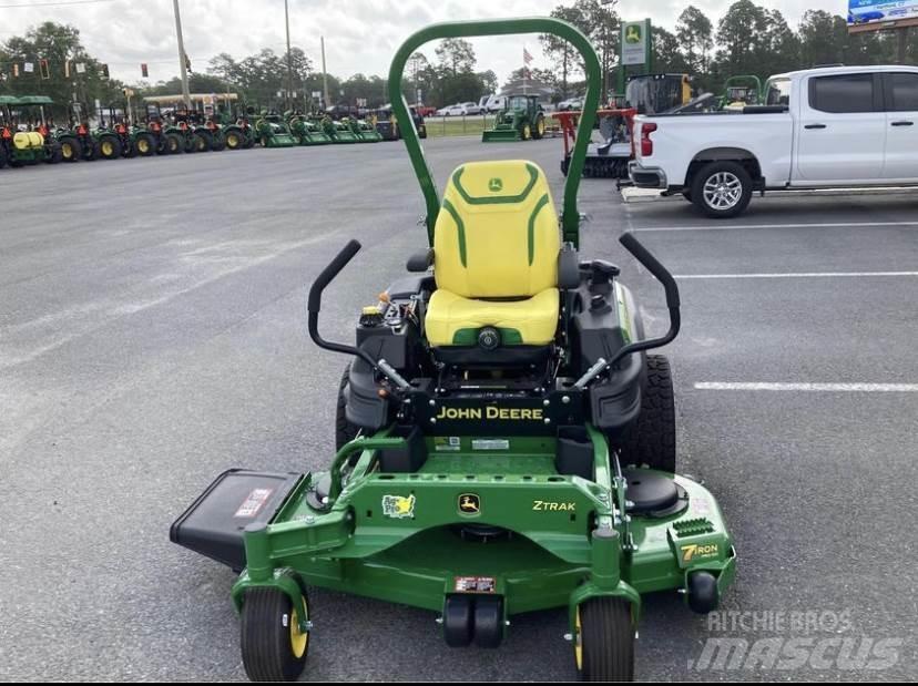John Deere Z920M 零迴轉割草機