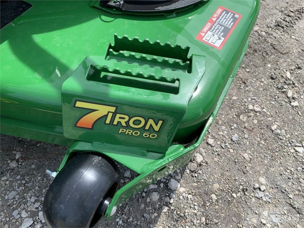 John Deere Z930M 零迴轉割草機