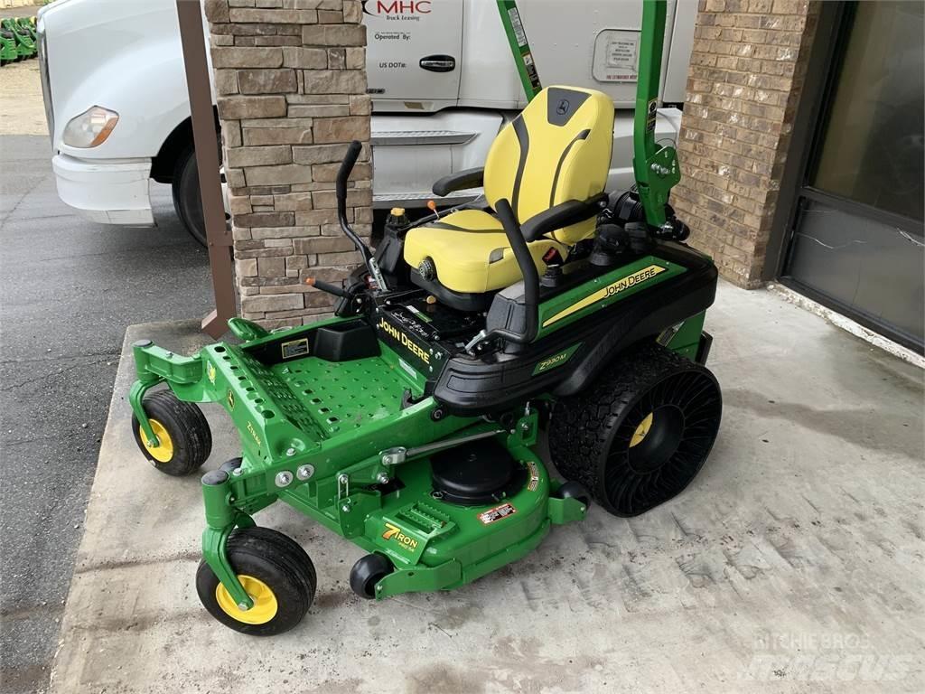 John Deere Z930M 零迴轉割草機