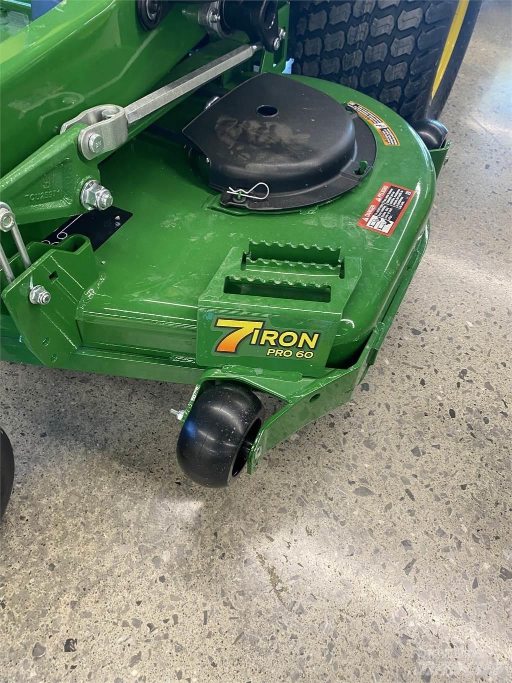 John Deere Z930M 零迴轉割草機