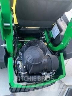 John Deere Z930M 零迴轉割草機