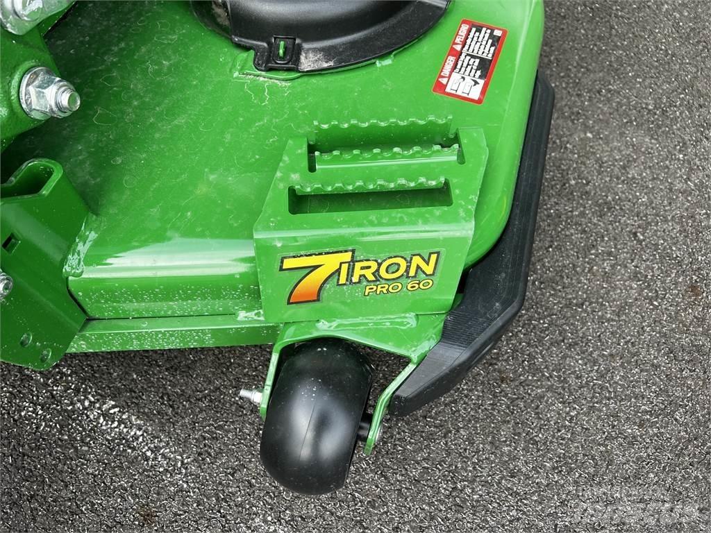 John Deere Z930M 零迴轉割草機
