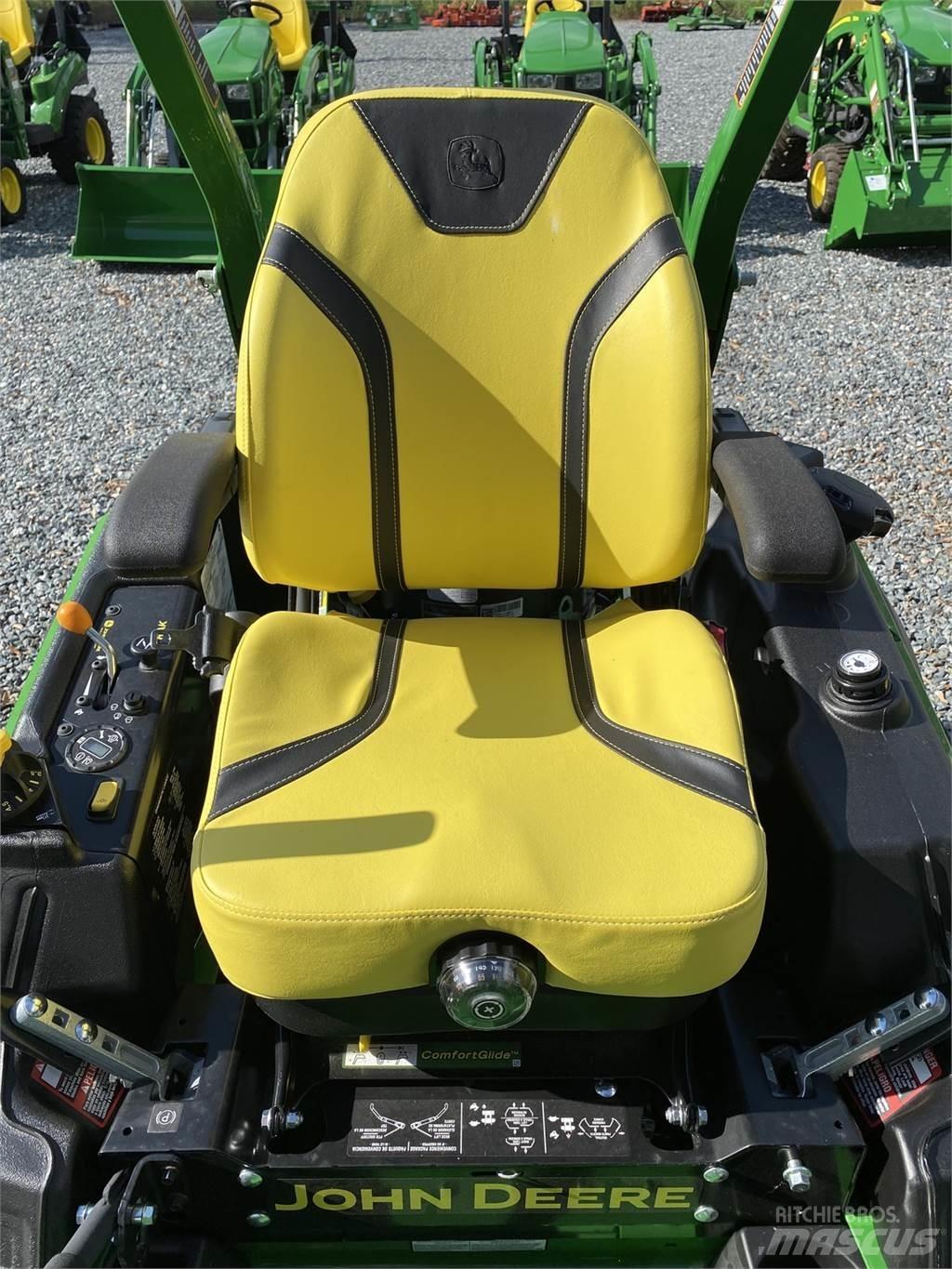 John Deere Z930M 零迴轉割草機