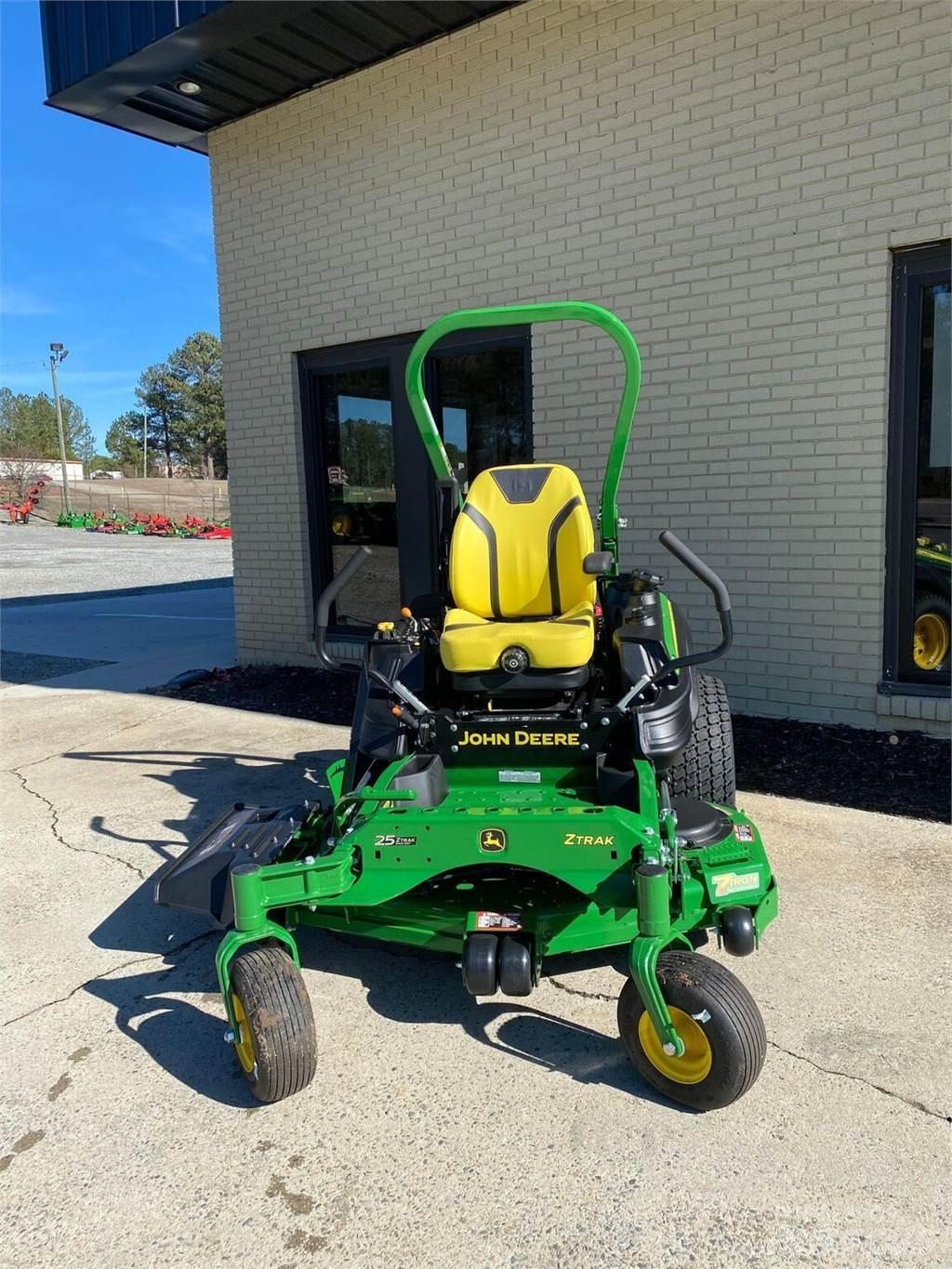 John Deere Z950M 零迴轉割草機