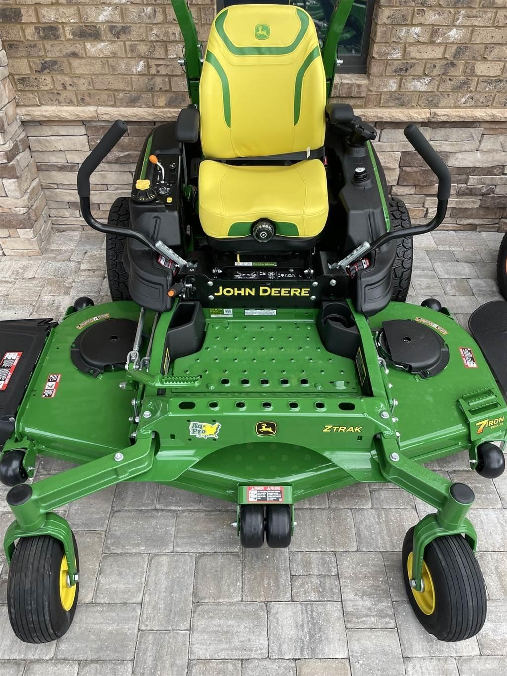 John Deere Z950M 零迴轉割草機