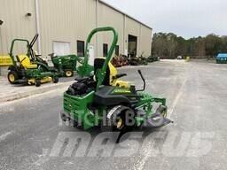 John Deere Z950R 零迴轉割草機