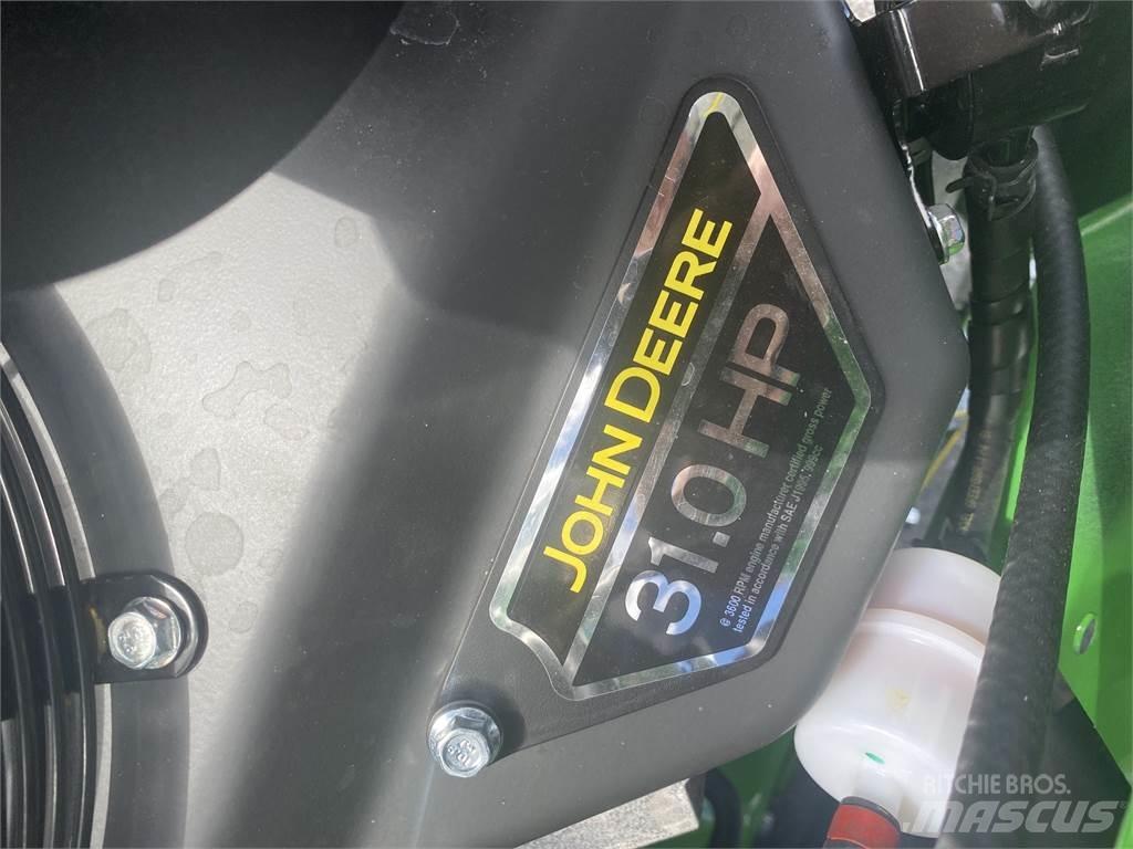 John Deere Z960M 零迴轉割草機