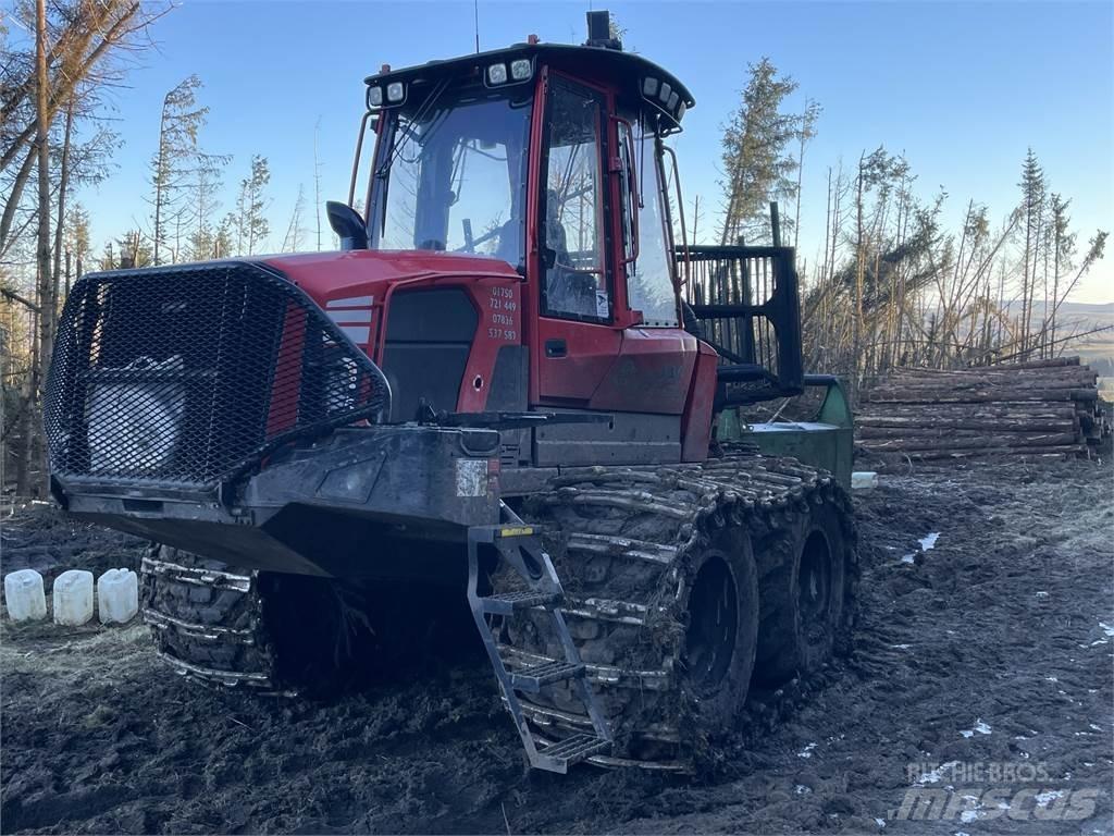Komatsu 875 集運機