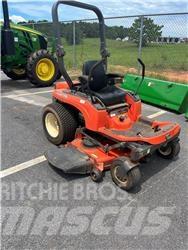 Kubota ZG23 零迴轉割草機
