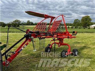 Kuhn GA4731T 耙與翻草機