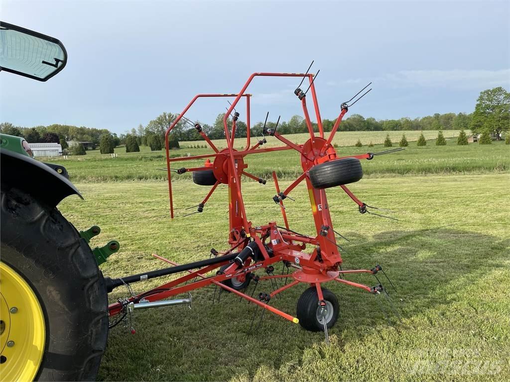 Kuhn GF5202THA 耙與翻草機