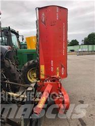 Kuhn RSM210 草捆撕碎機、切割機、拆袋機