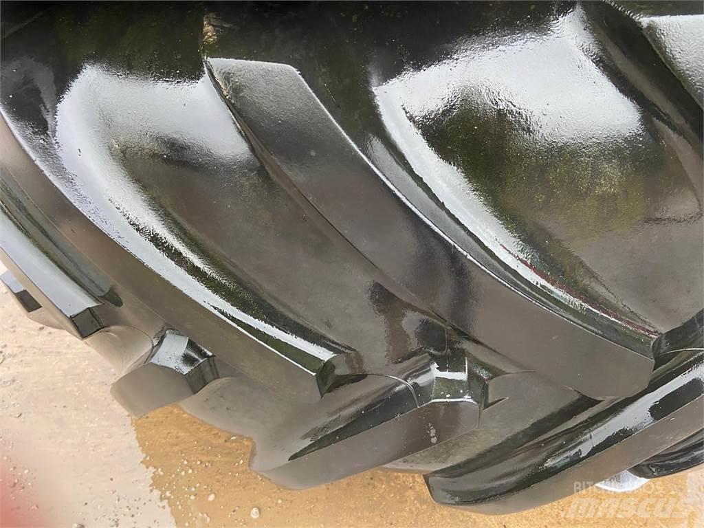 Michelin Wheels 輪胎、車輪和輪圈
