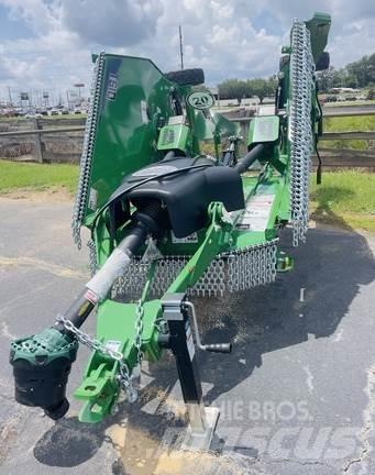 Rhino TS10 草捆撕碎機、切割機、拆袋機