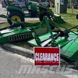 Rhino TW15 草捆撕碎機、切割機、拆袋機