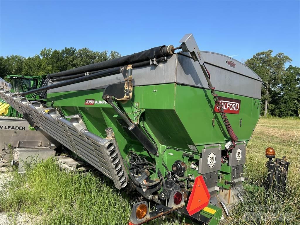 Salford 6700 牽引式噴霧機