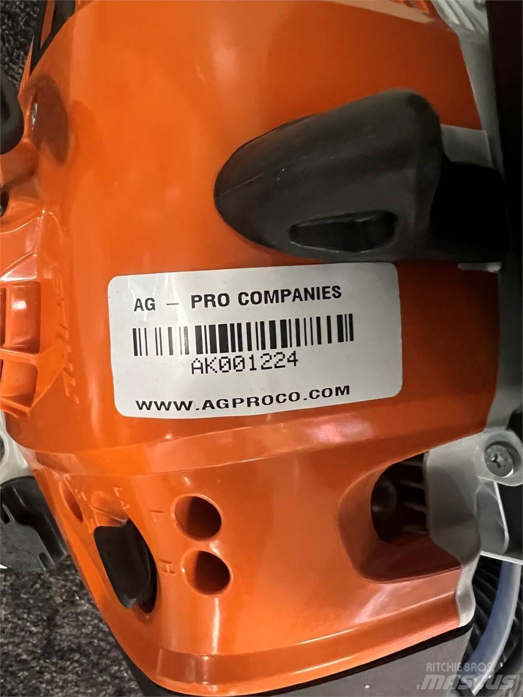 Stihl SR200 高爾夫球車