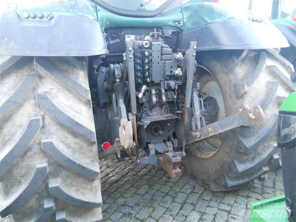 Valtra T174 曳引機