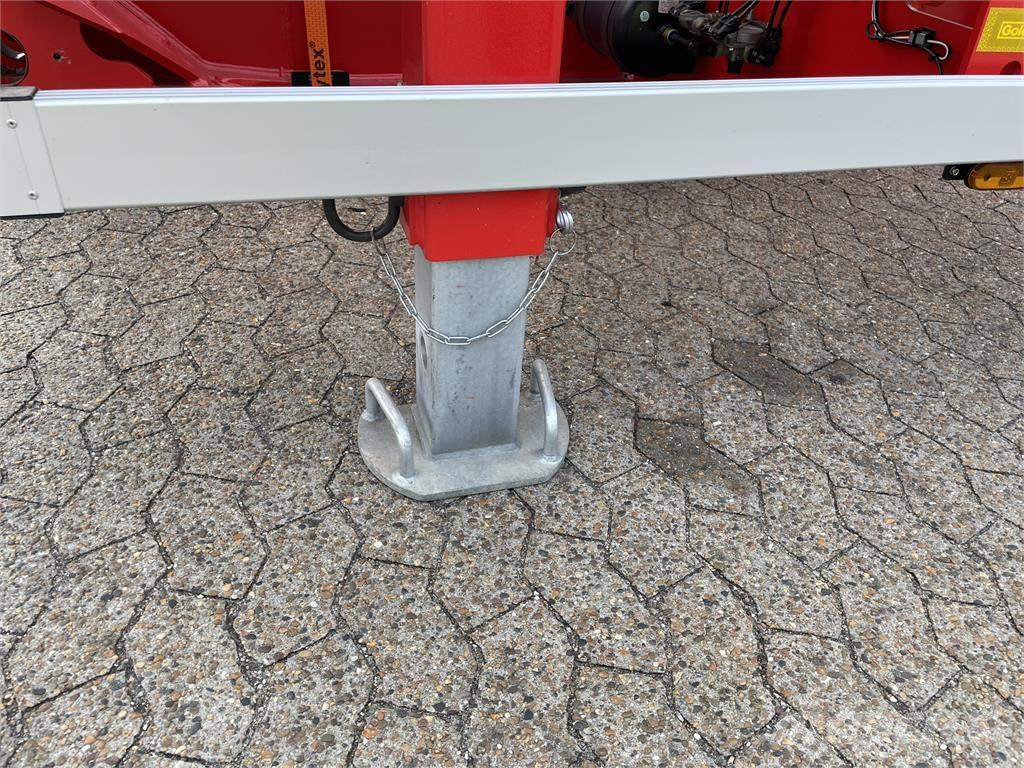 Goldhofer ZB 3000 地架式半拖車