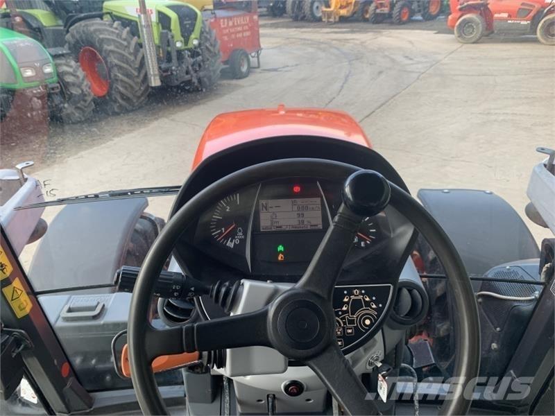Kubota M7131 曳引機