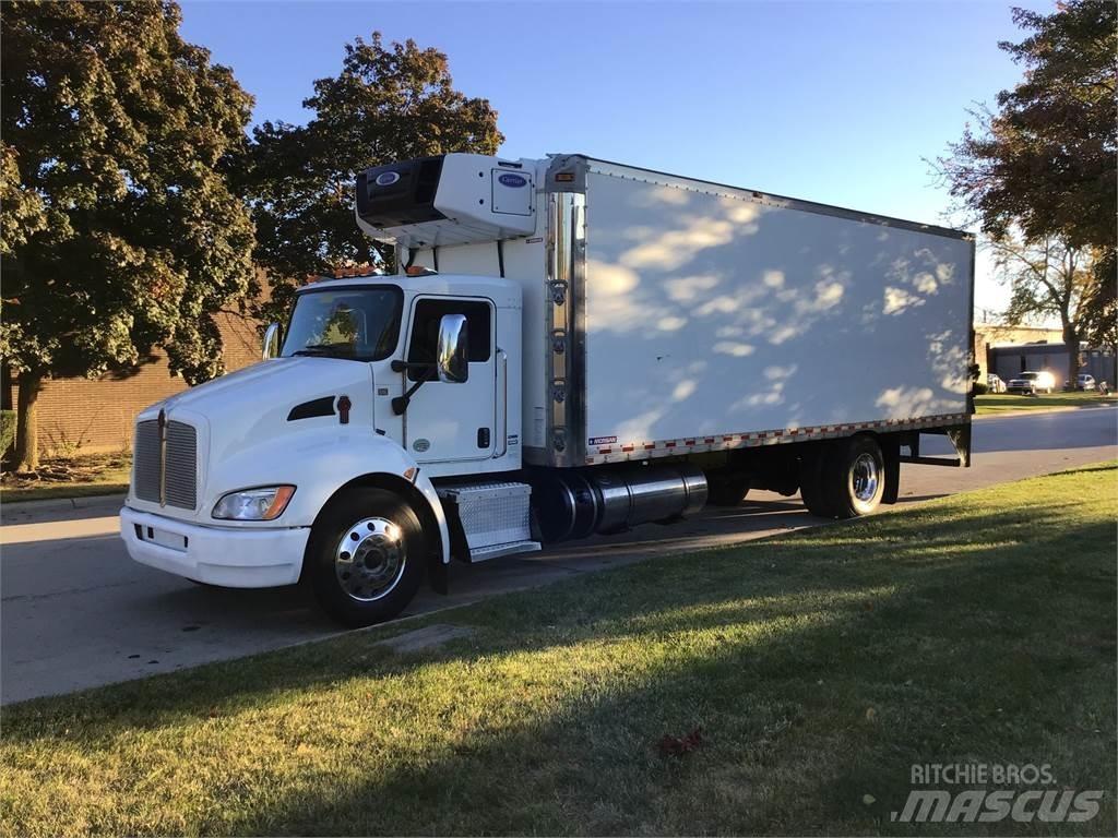 Kenworth T270 貨箱式卡車