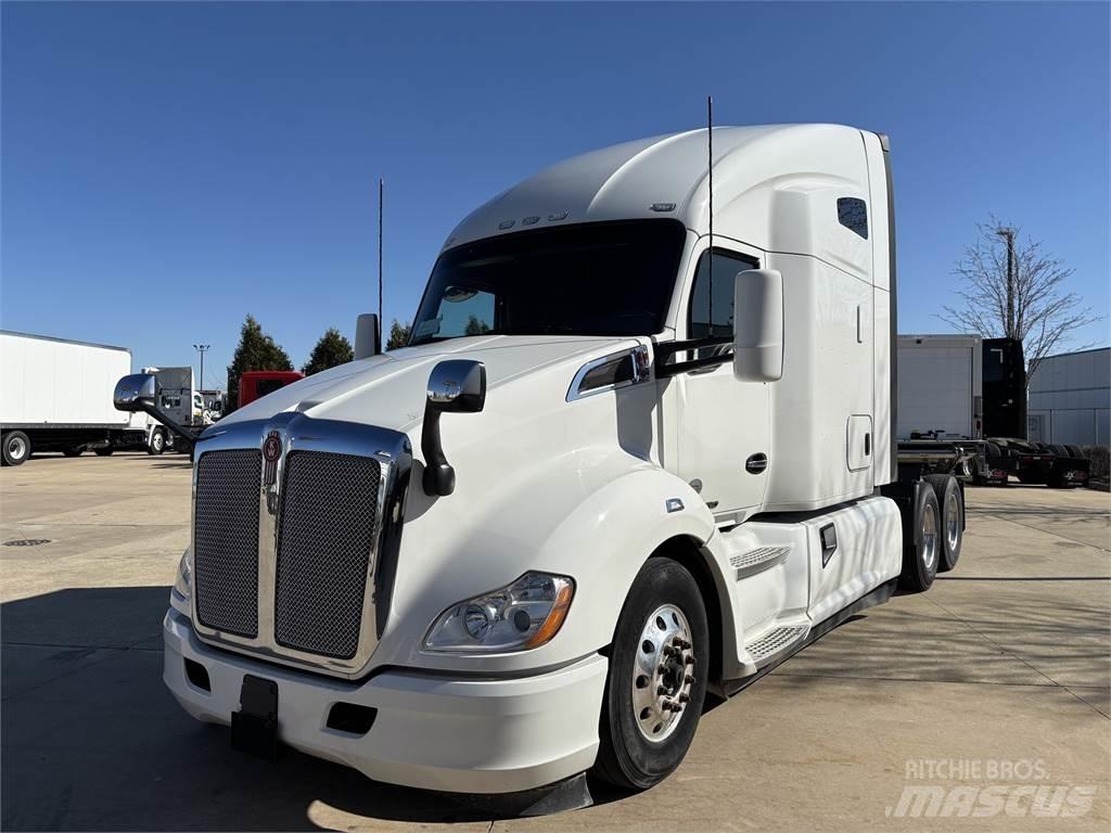 Kenworth T680 曳引機組件
