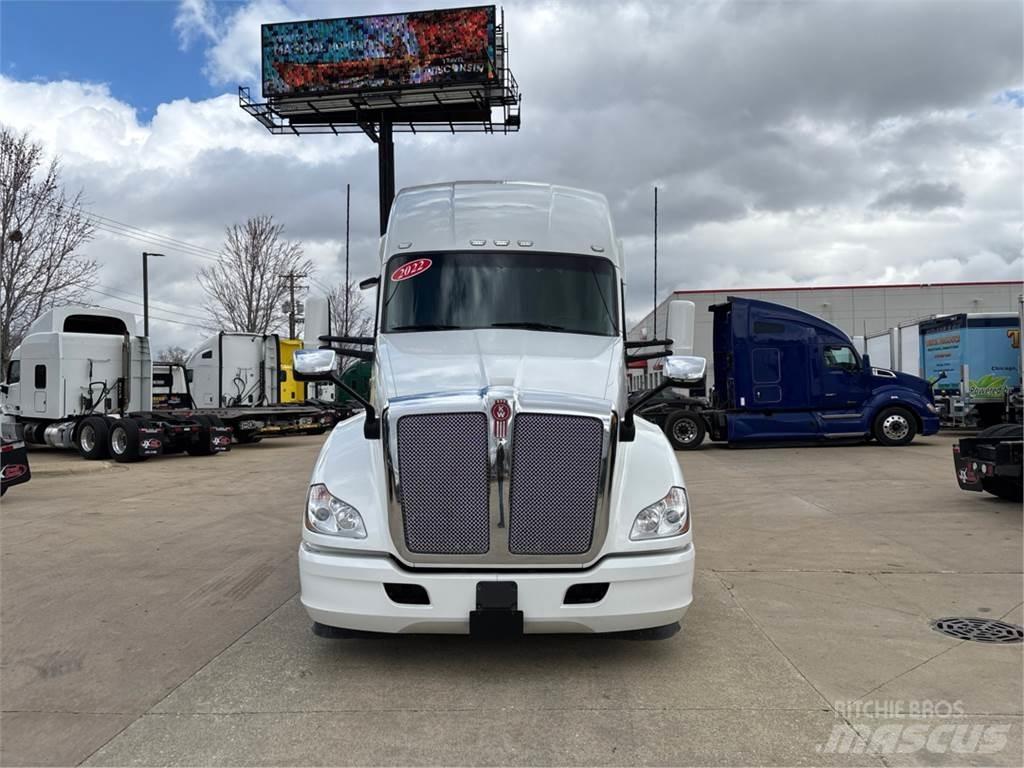 Kenworth T680 曳引機組件