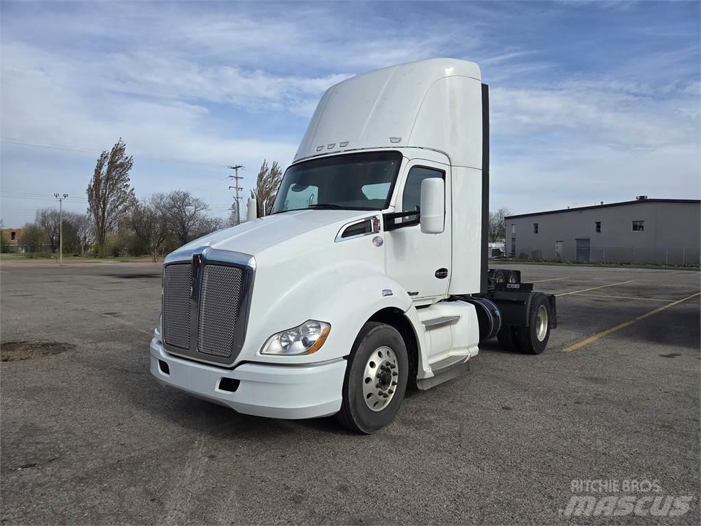 Kenworth T680 曳引機組件