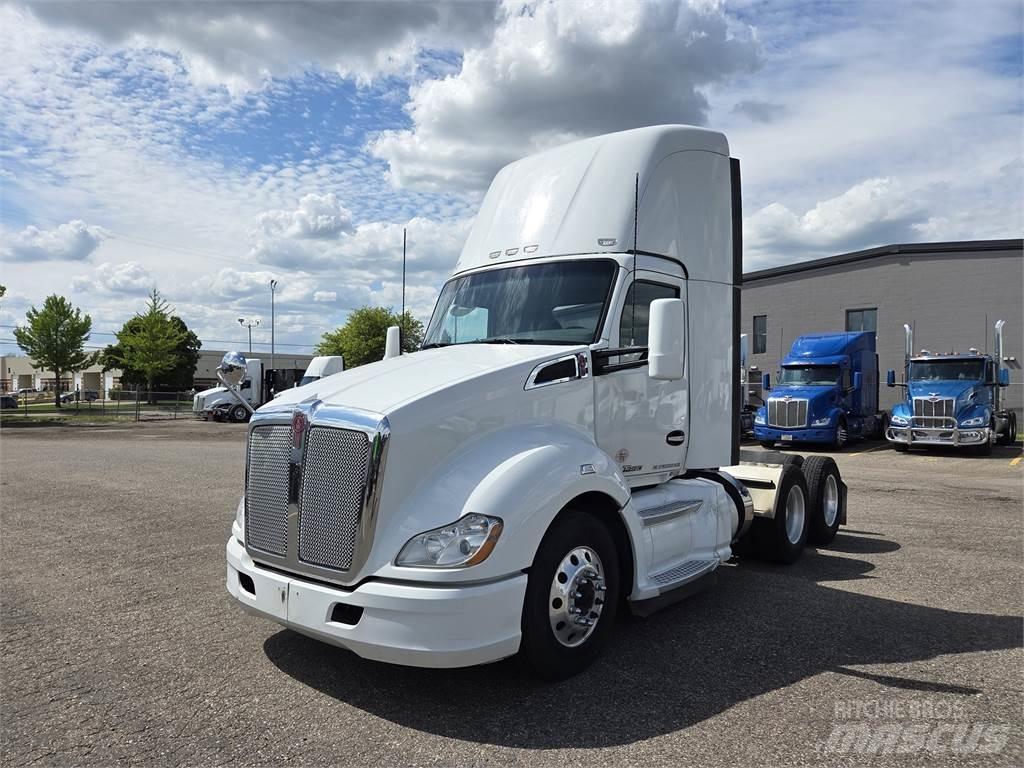 Kenworth T680 曳引機組件