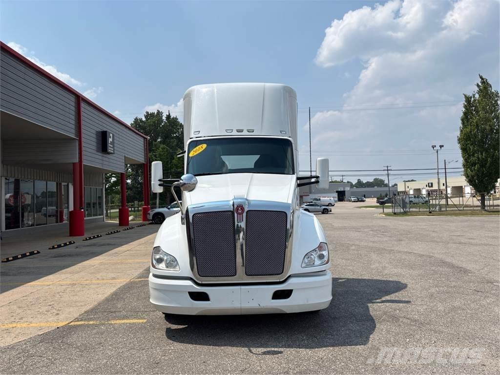 Kenworth T680 曳引機組件