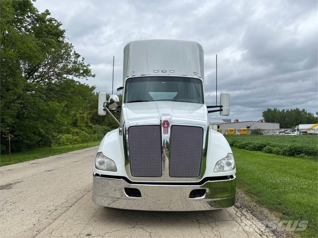 Kenworth T680 曳引機組件