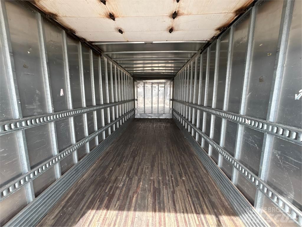 Peterbilt 337 貨箱式卡車