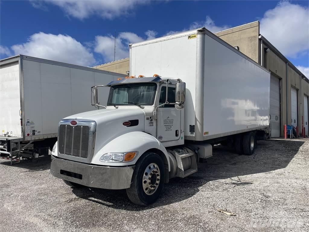 Peterbilt 337 貨箱式卡車