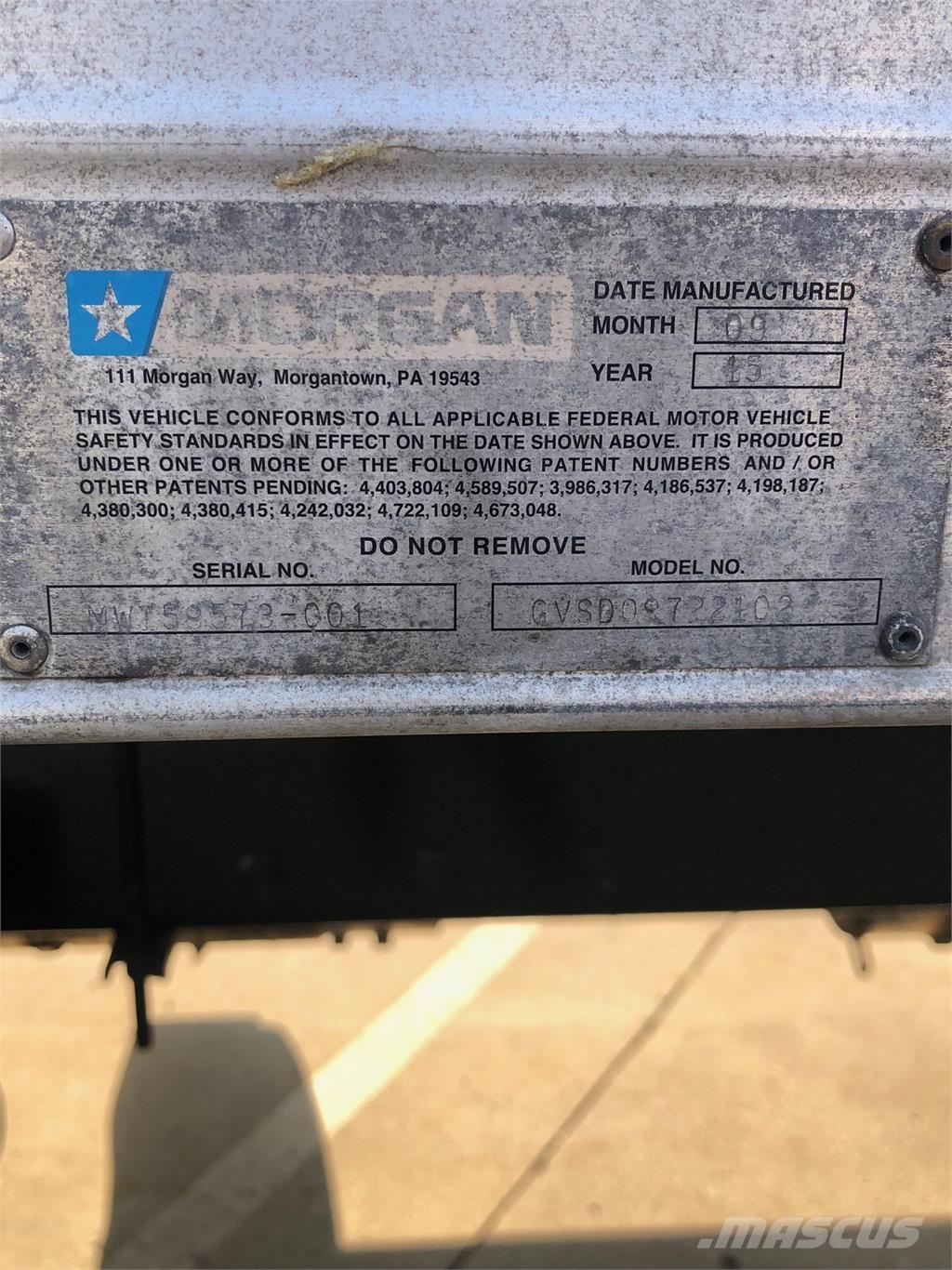 Peterbilt 337 商用底盤車