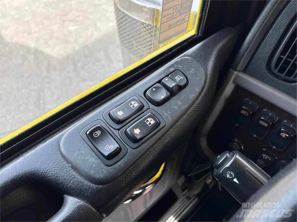 Peterbilt 389 曳引機組件
