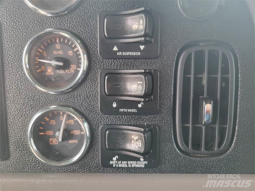 Peterbilt 389 曳引機組件
