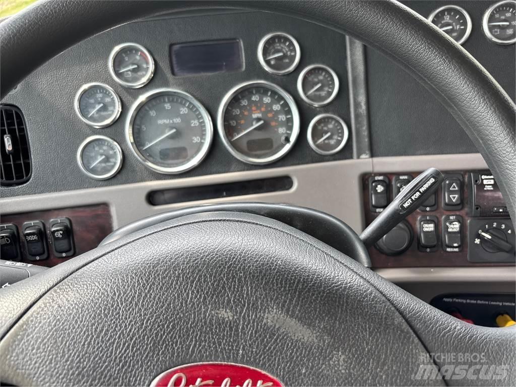 Peterbilt 389 曳引機組件