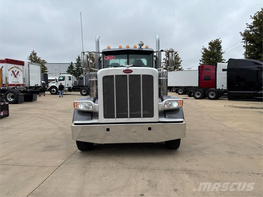 Peterbilt 389 其他貨車