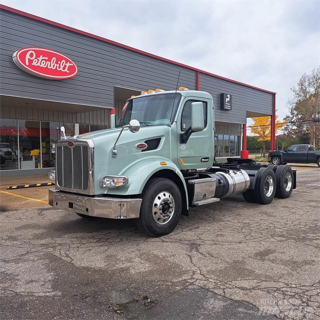 Peterbilt 567 曳引機組件