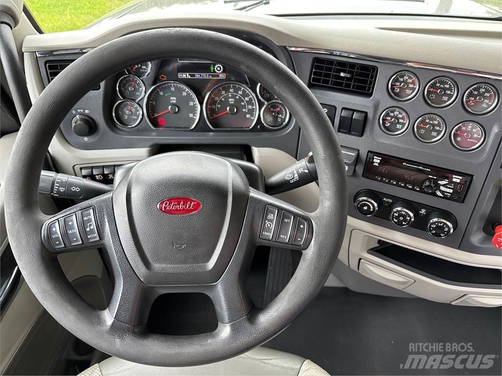 Peterbilt 567 曳引機組件