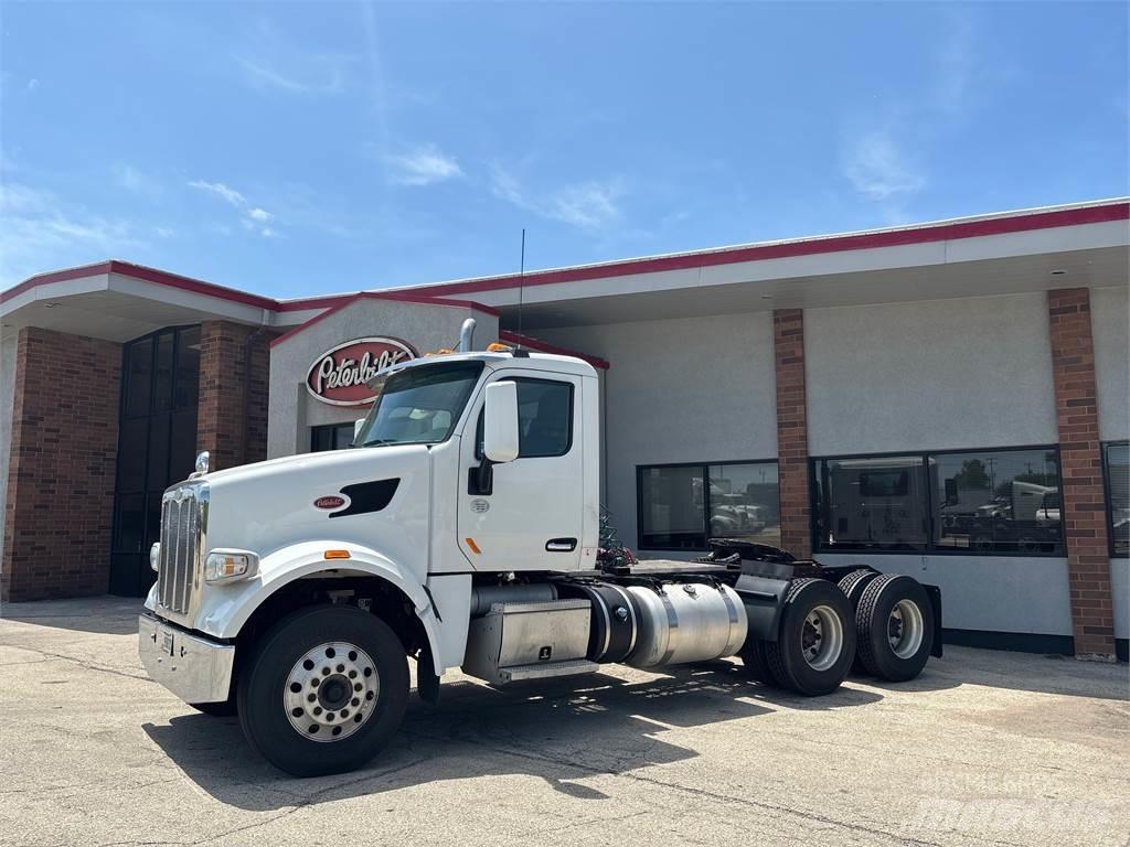 Peterbilt 567 曳引機組件