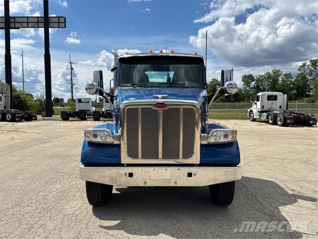 Peterbilt 567 其他貨車