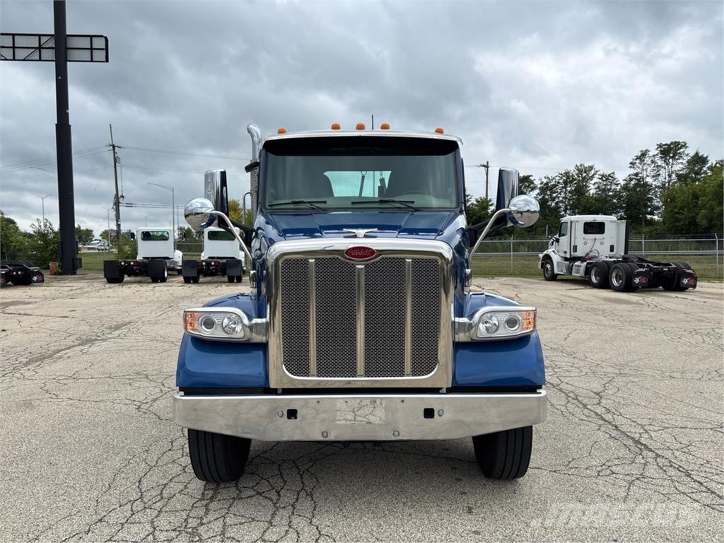 Peterbilt 567 其他貨車