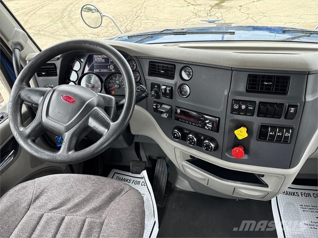 Peterbilt 567 其他貨車